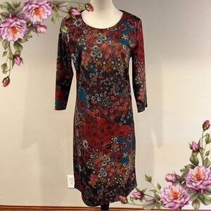 NorthStyle Floral long‎ sleeve stretchy mini Dress size 8